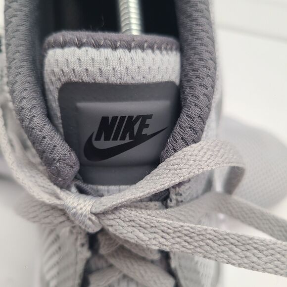 NIKE LUNARESTOA 2 ESSENTIAL, 811372-002, Gray, Men's Running Shoes, Size 13 - Picture 8 of 11